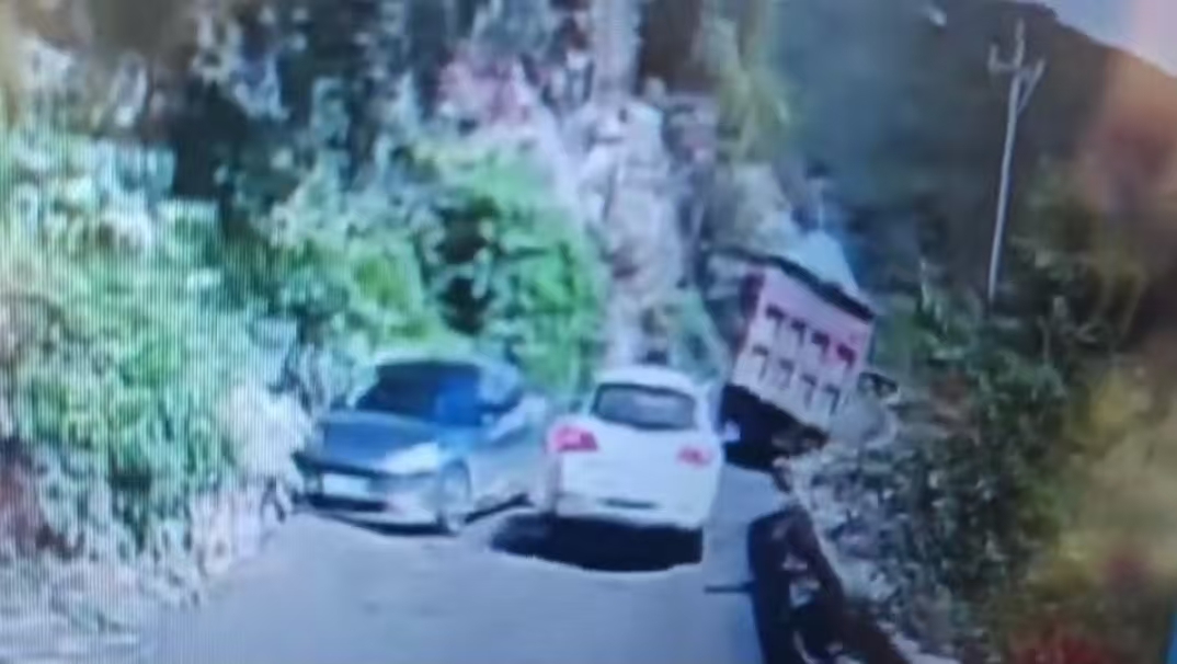 1761998924264613.jpg 1761998924264613.jpg